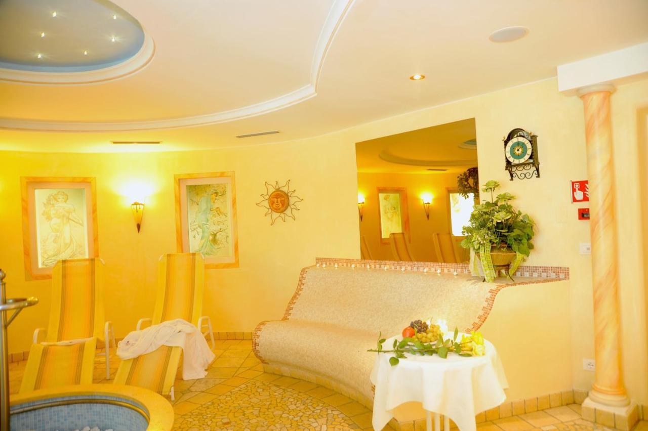 Hotel Sonnenheim Hafling Esterno foto